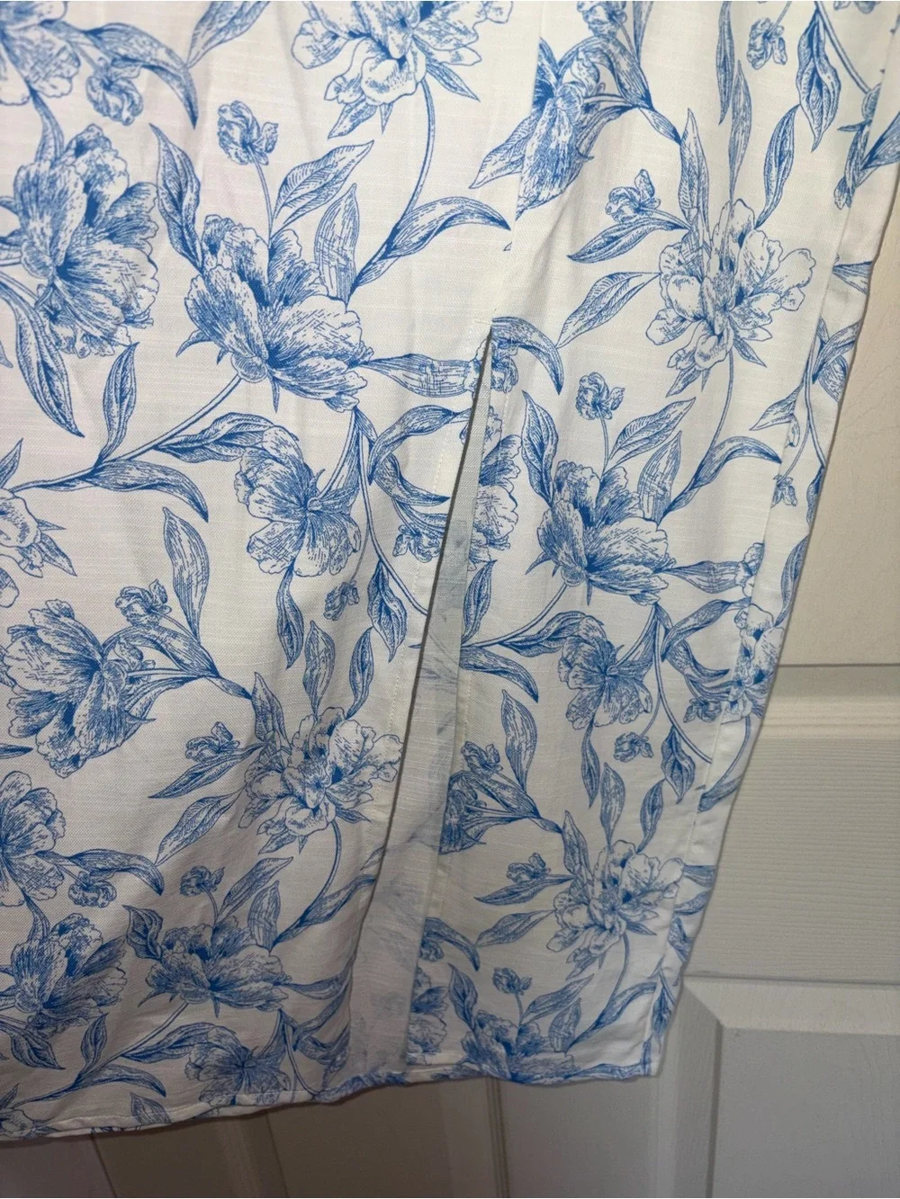 A New Day Women's Blue and White Floral Midi Skirt